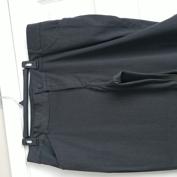 Lee Relaxed Fit Mid Rise Straight Fit Pants - Picture 4 of 15